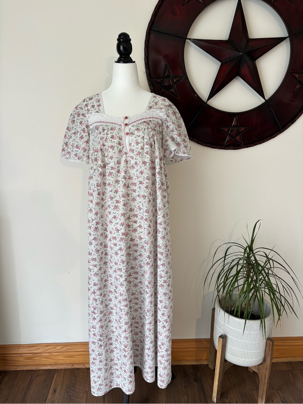 Marks & Spencer Vintage Cottagecore Cotton Whimsical White Nightgown Pink Floral